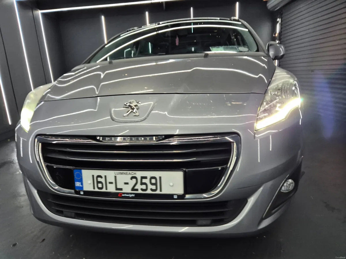 Peugeot 5008 2016 - Image 4
