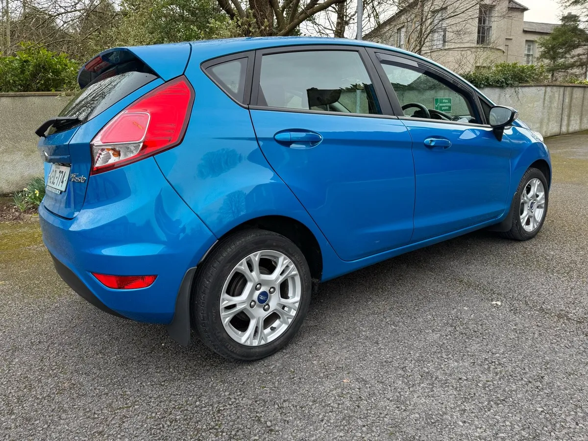 Ford Fiesta Zetec 1.5 - Image 3