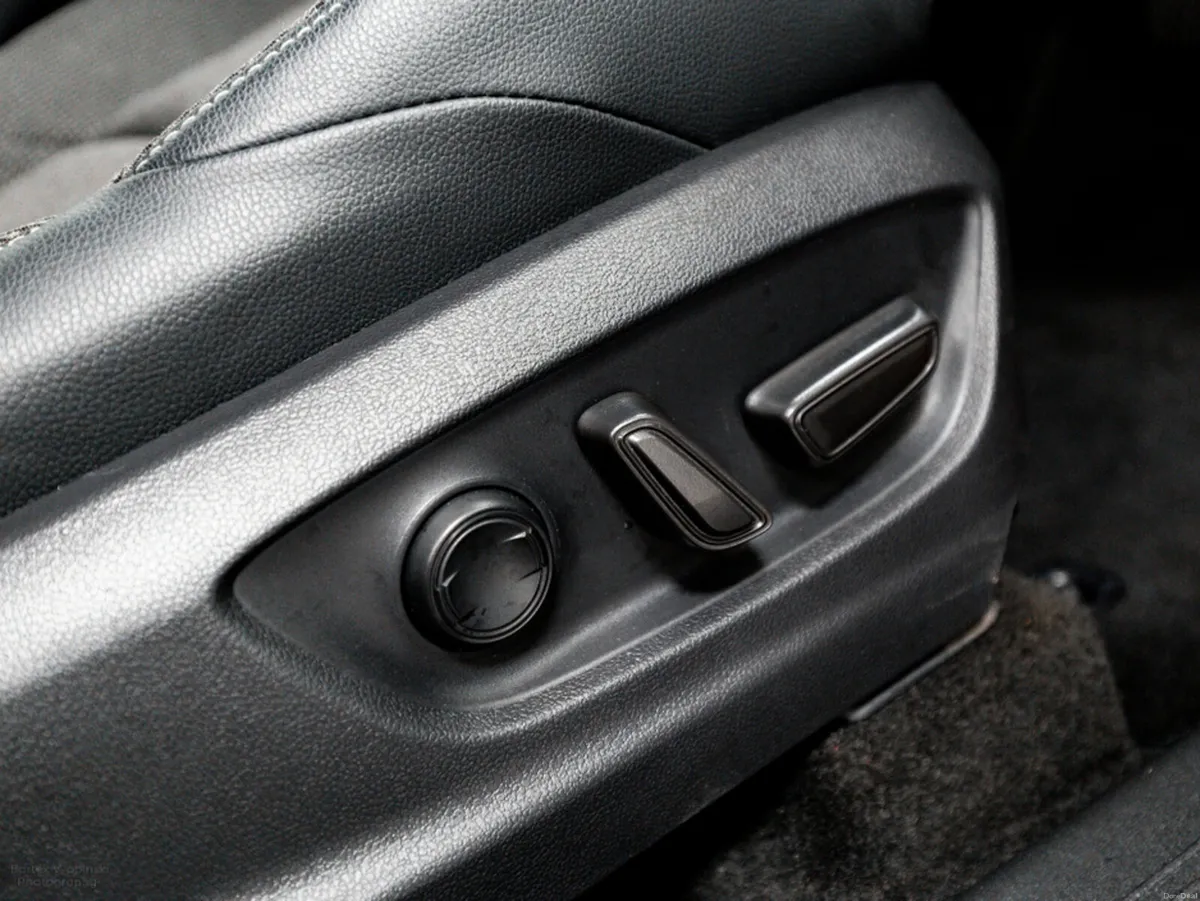 Toyota bZ4X *Less than 3, 000 Kms* MOTION 71.4kWh - Image 4