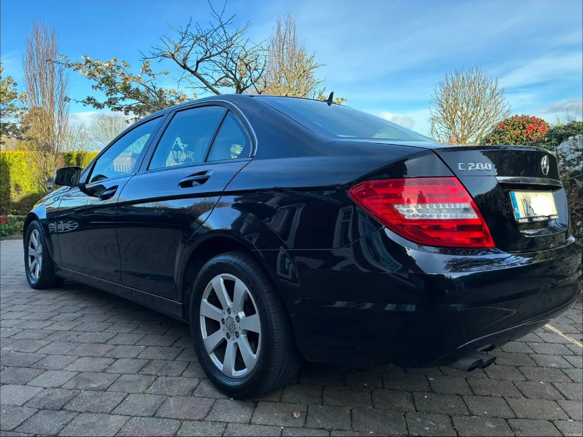 Mercedes-Benz C200 CDI 2012 - Image 3