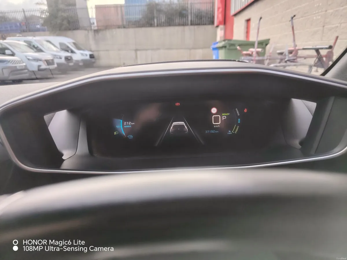 2021 Peugeot 208 E GT Line - Image 4