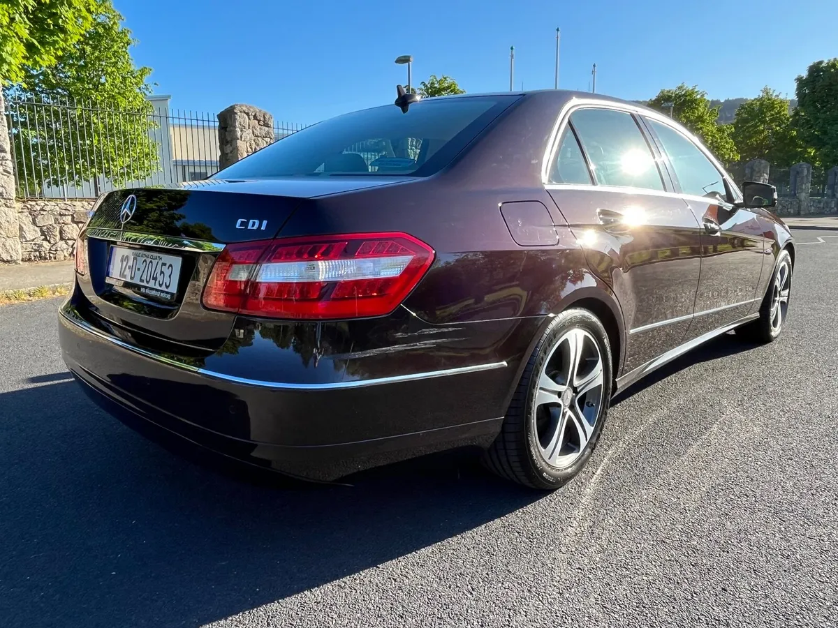 2012 Mercedes-Benz E 200 d Elegance Auto 71k miles - Image 3