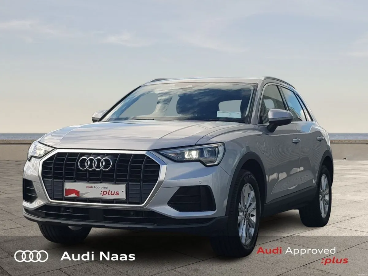 Audi Q3 45 TFSI E S Tronic SE - Image 4