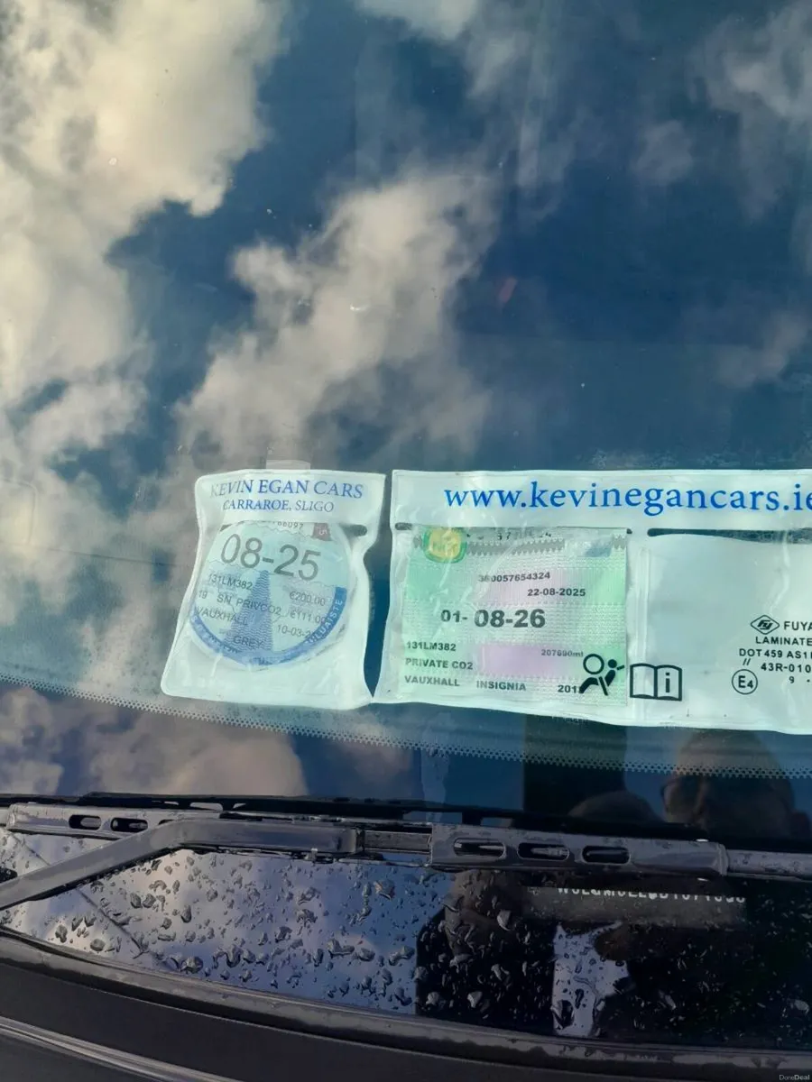 Mint insignia - Image 3