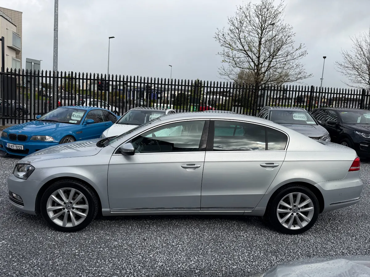 2013 (132) Volkswagen Passat 1.6 TDI Highline M6F - Image 4
