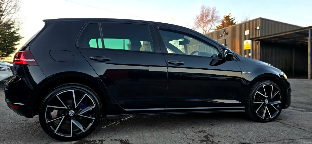 🔥 2015 Volkswagen Golf GTE 1.4 TSI Plug-In Hybrid - Image 4