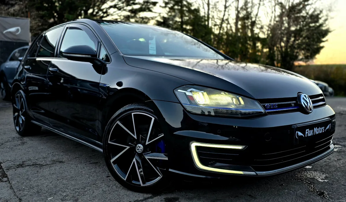 🔥 2015 Volkswagen Golf GTE 1.4 TSI Plug-In Hybrid - Image 1