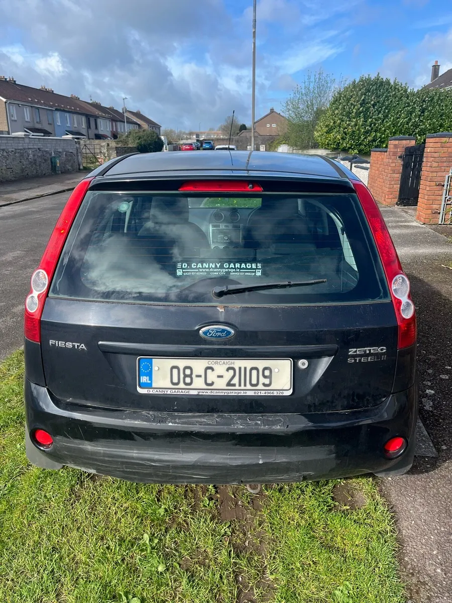 Ford Fiesta 2008 - Image 2