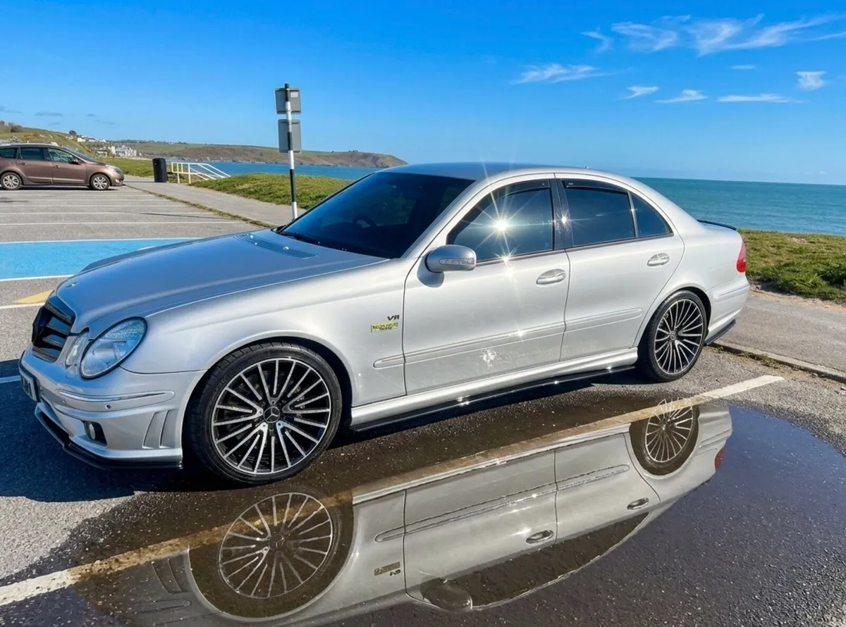 2004 Mercedes E500 AMG - Image 4