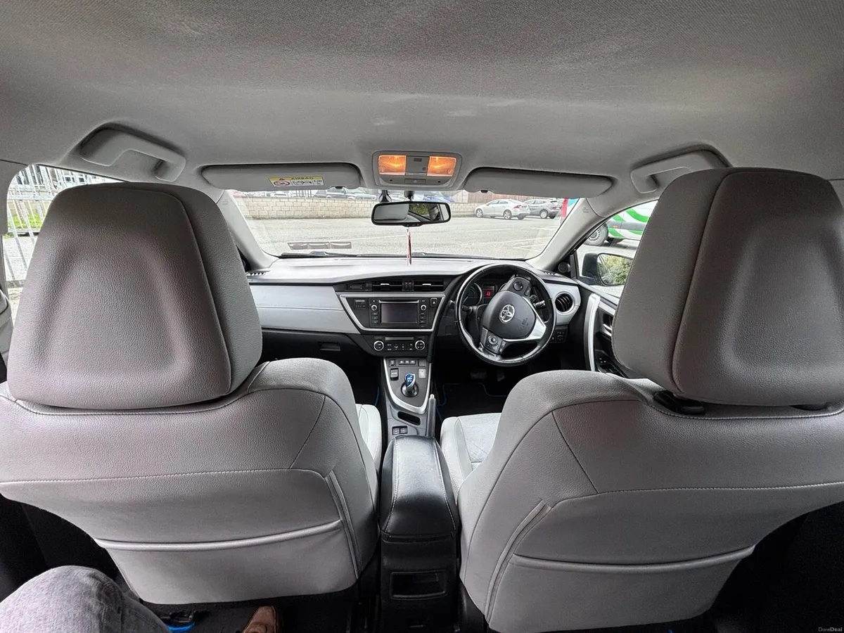 Toyota Auris - Image 3
