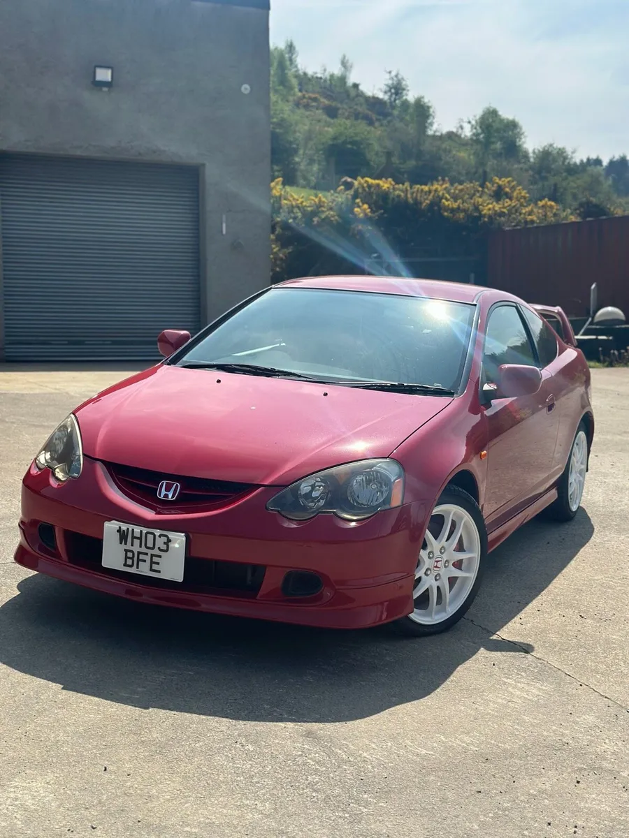 Honda Integra DC5 only 15,000 miles - Image 4