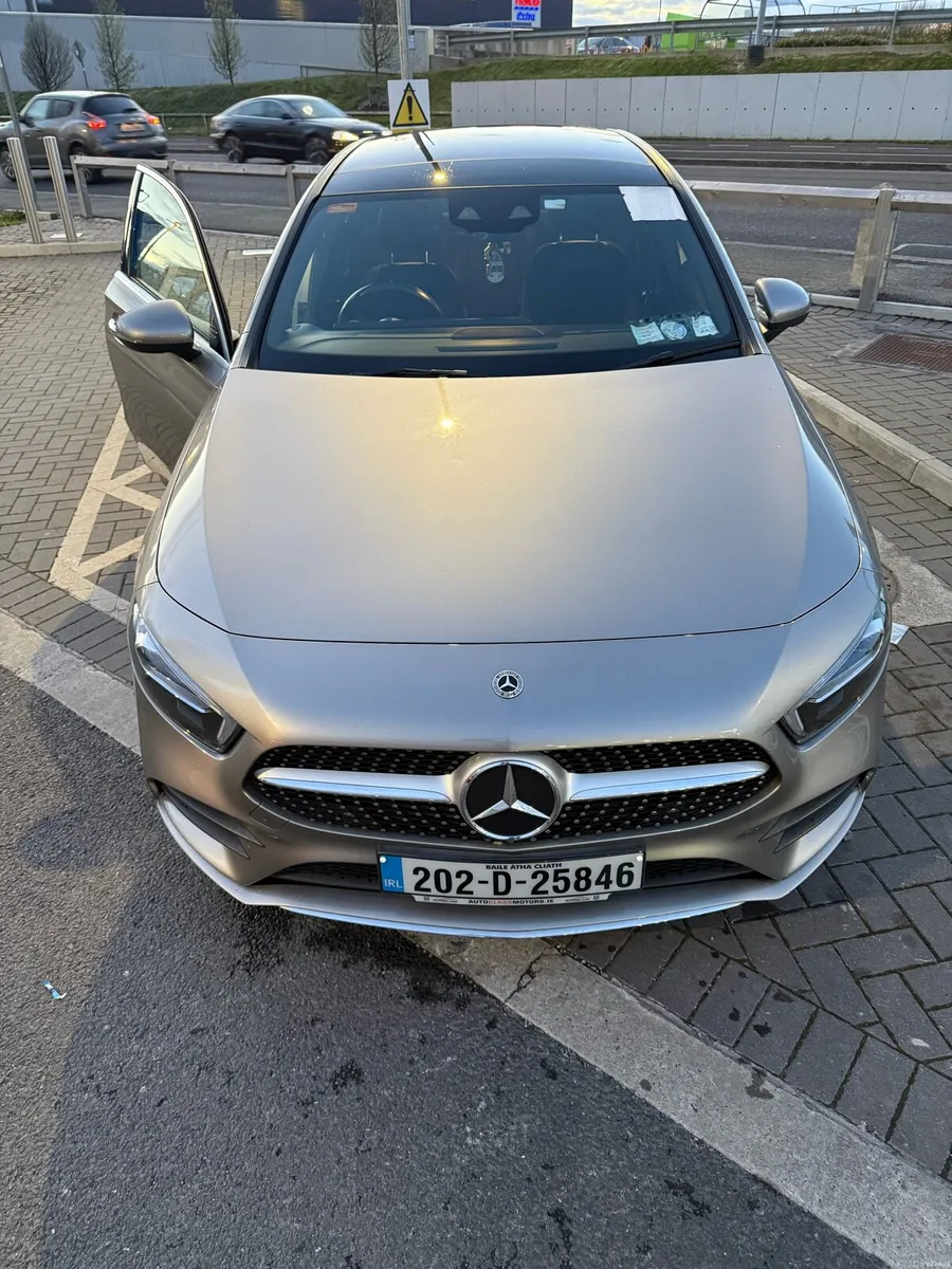 Mercedes-Benz A-class A250e Saloon Premium plus - Image 1