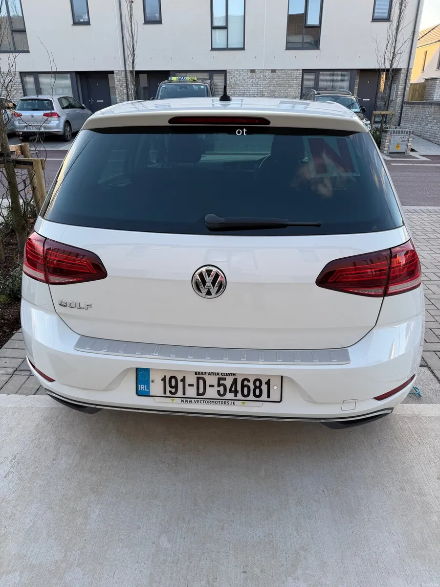 2019 VW GOLF 28819 KM AUTO NCT 01/27 - Image 4