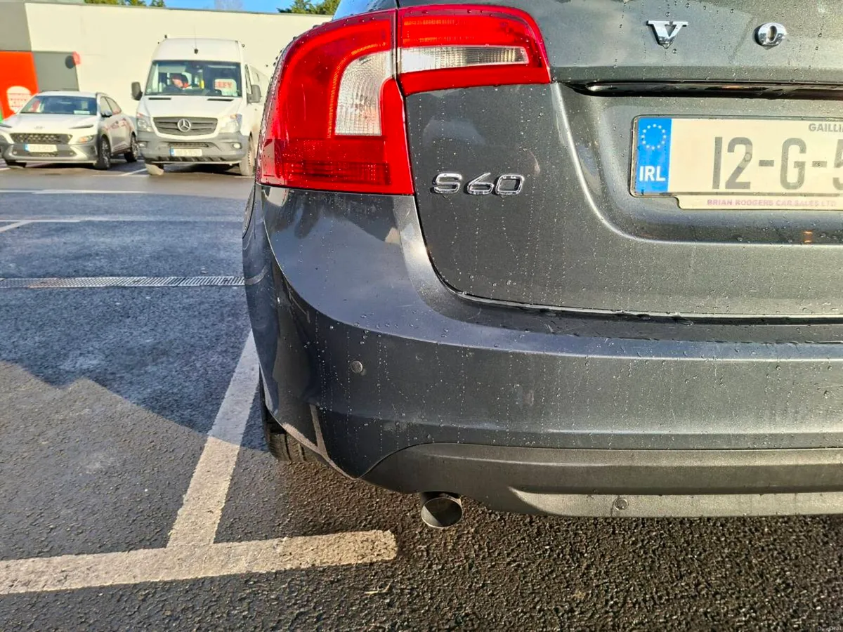 VOLVO S60,NCT APRIL 2027 - Image 3