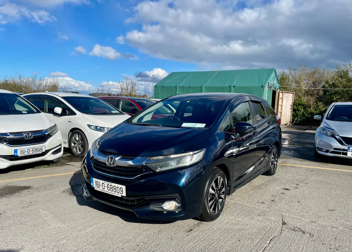 HONDA SHUTTLE 2016 (1.5, HYBRID) - Image 3