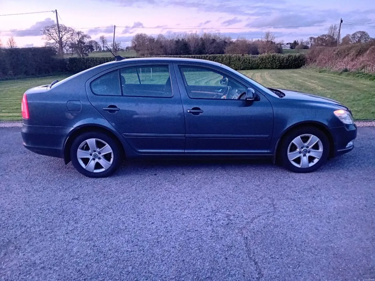 2012 Skoda Octavia 1.6 Diesel - Image 2