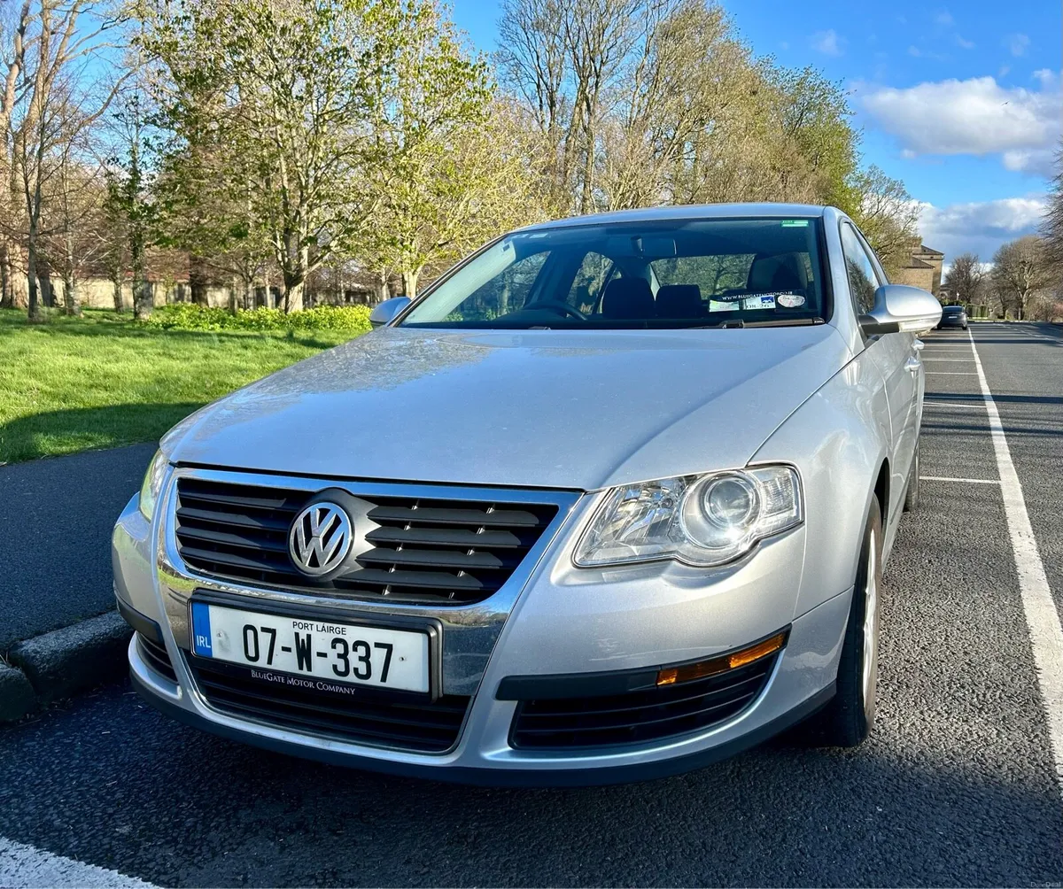 Volkswagen Passat 2007 (1.6L Petrol Manual) - Image 1