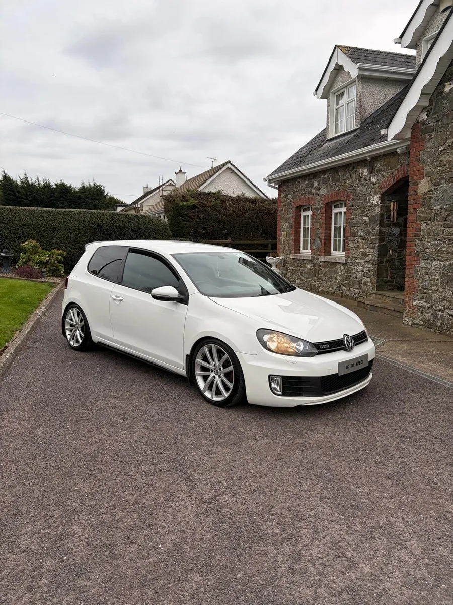 Volkswagen Golf GTD - Image 1