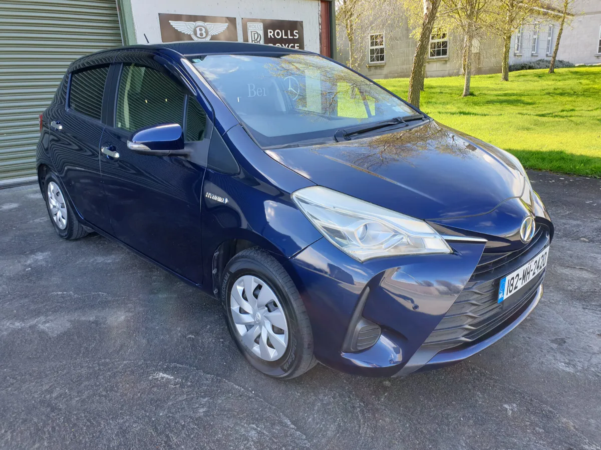 TOYOTA VITZ/182/1.5 HYBRID/AUTO/P.START/ALARM/IMMO - Image 2