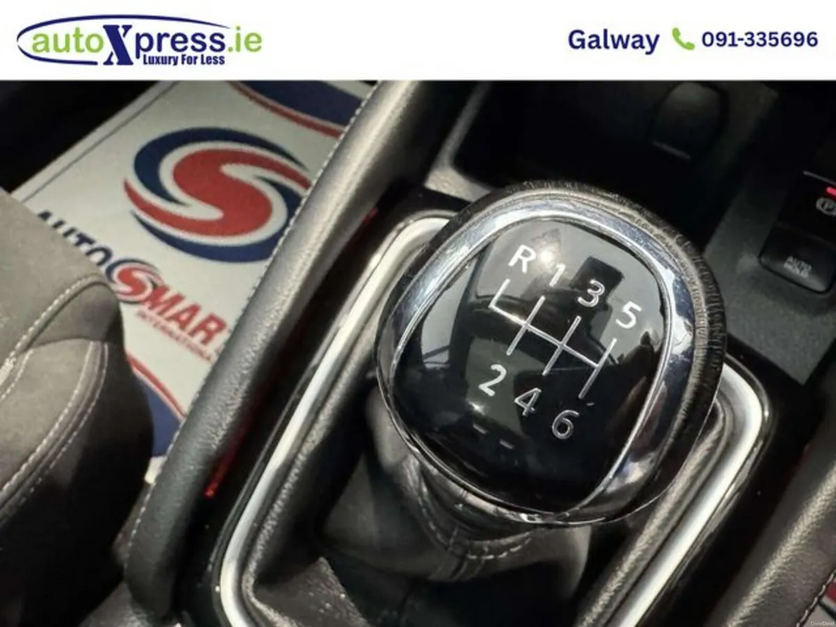 Nissan Qashqai ** HIGH SPEC** 1.2 SV Premium | Hig - Image 3