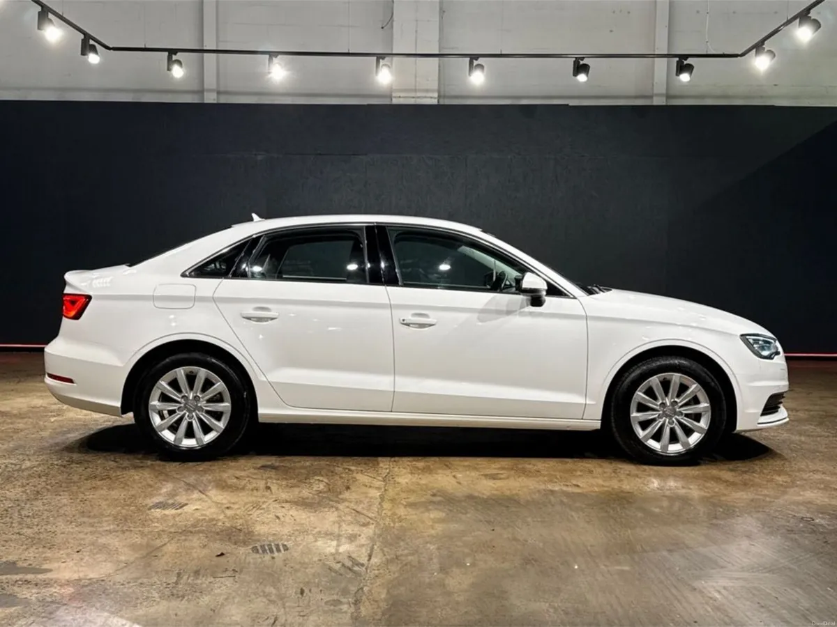 Audi A3 1.0L TFSI - FACTORY ALLOYS - REVERSE CAMER - Image 3