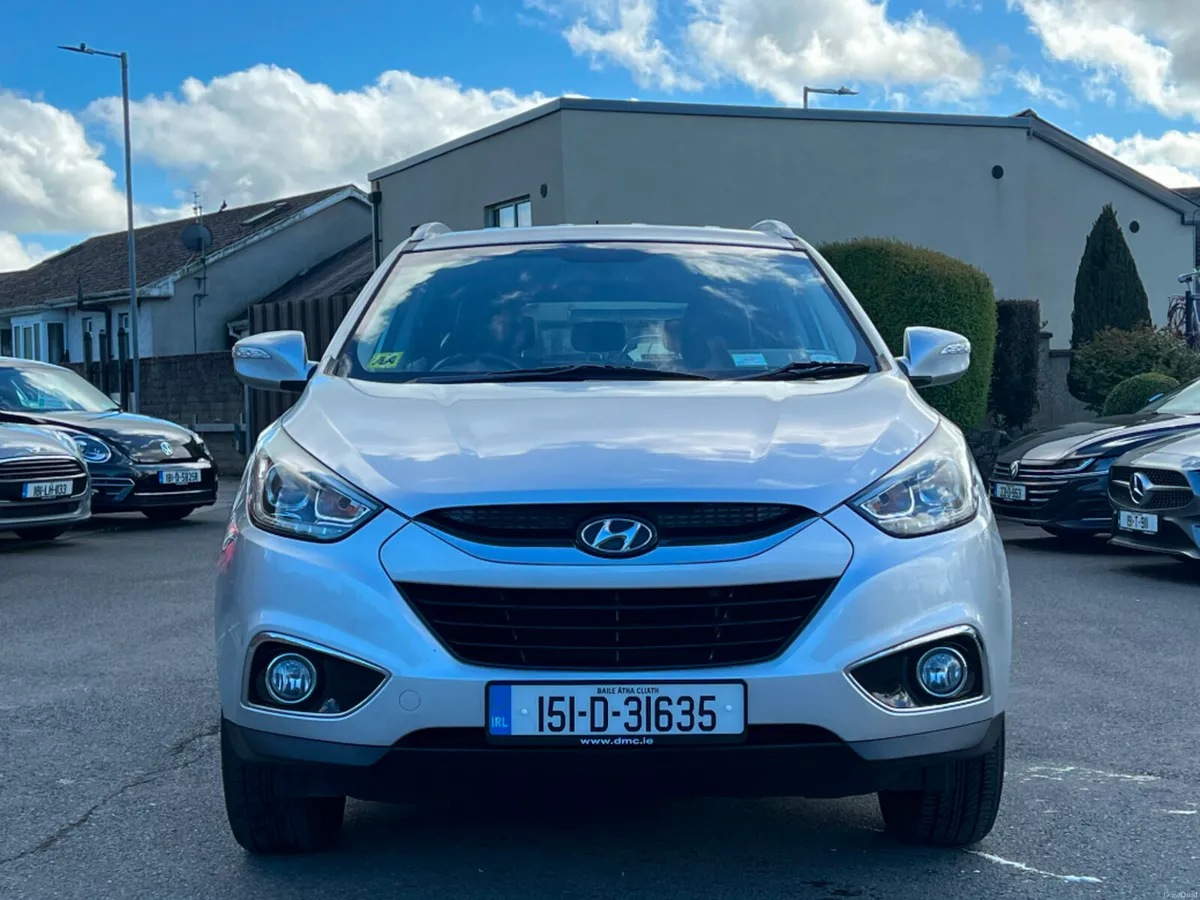 Hyundai ix35 1.7D EXECUTIVE *LOW KMS & HIGH SPEC* - Image 2