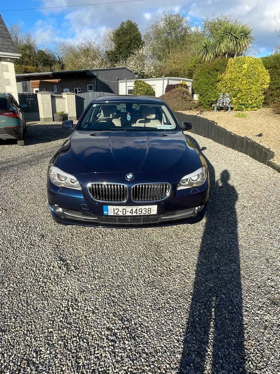 BMW 5 Series - Image 1