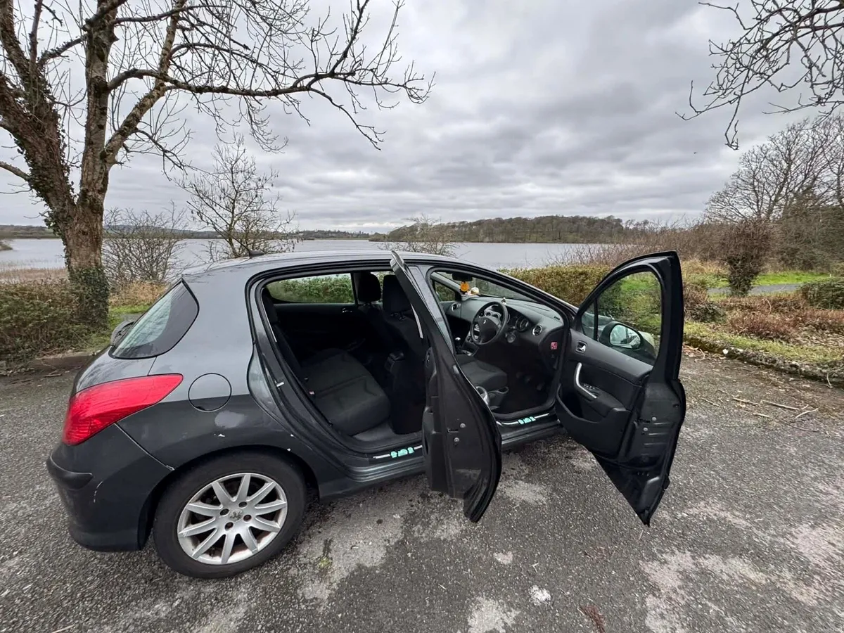 Peugeot 308 2010 Nct:02/27 Tax:06/2026 - Image 2