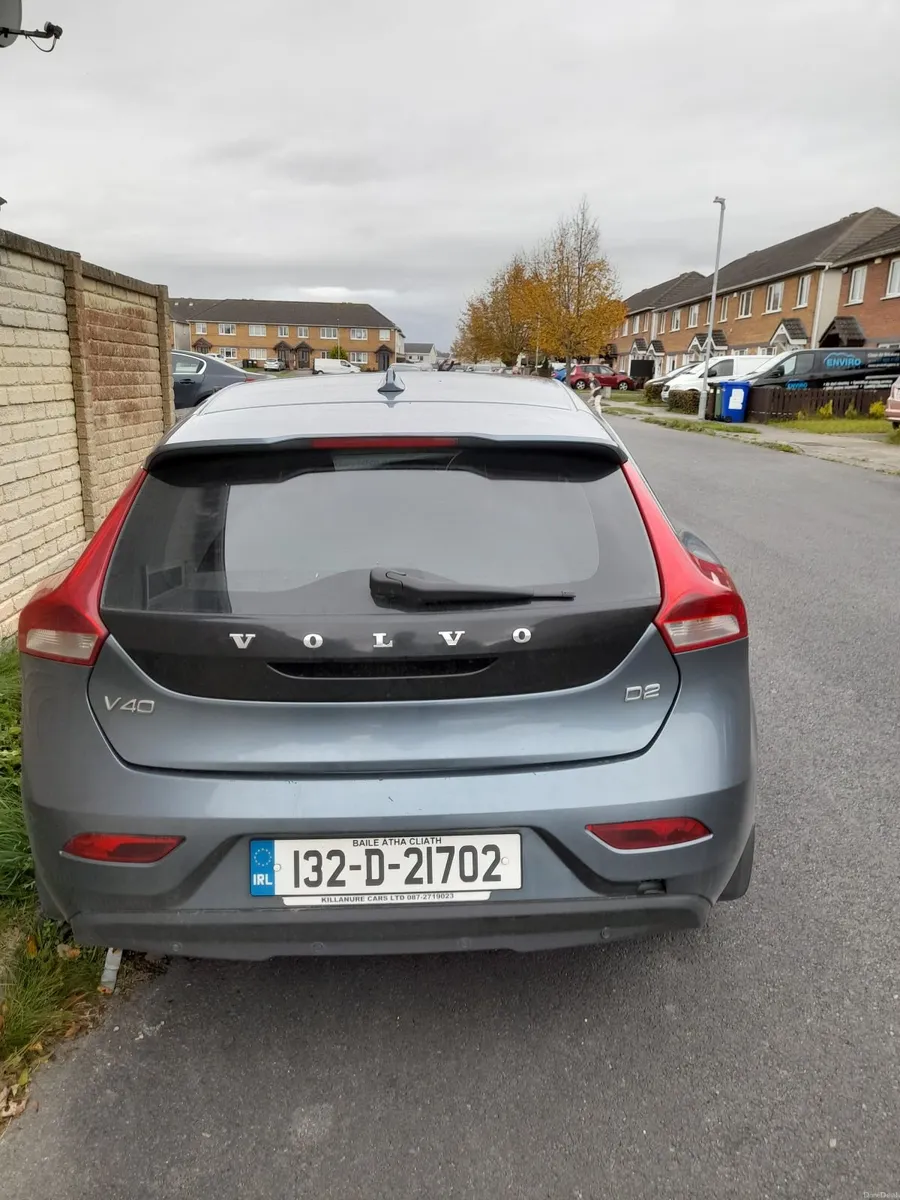 Volvo V40 2013 - Image 3