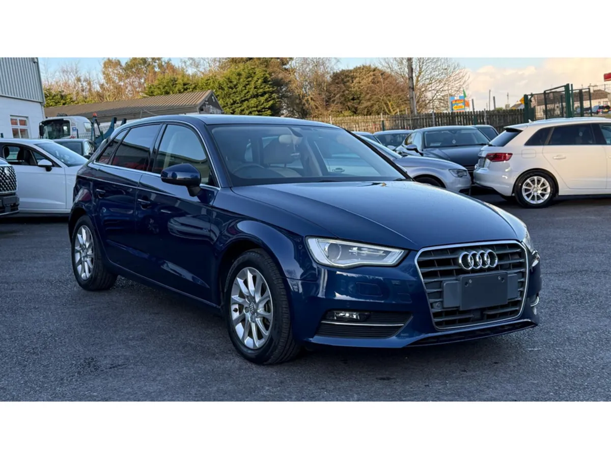 Audi A3 SUNROOF!!! ONLY 22K/KM - Image 3