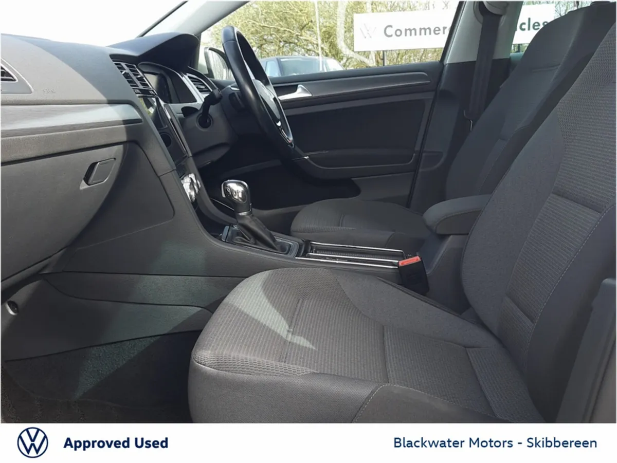 Volkswagen Golf 1.2TSI 110BHP 5DR COMFORTLINE AUTO - Image 4