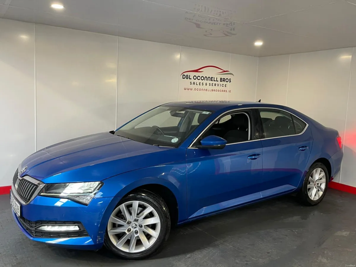 Skoda Superb AMBITION 2.0 TDI 150HP 5DR - Image 2