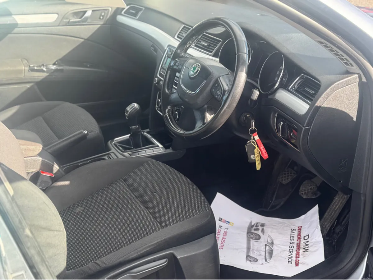 Skoda Superb GREENLINE 1.9 TDI 105HP 4DR - Image 4