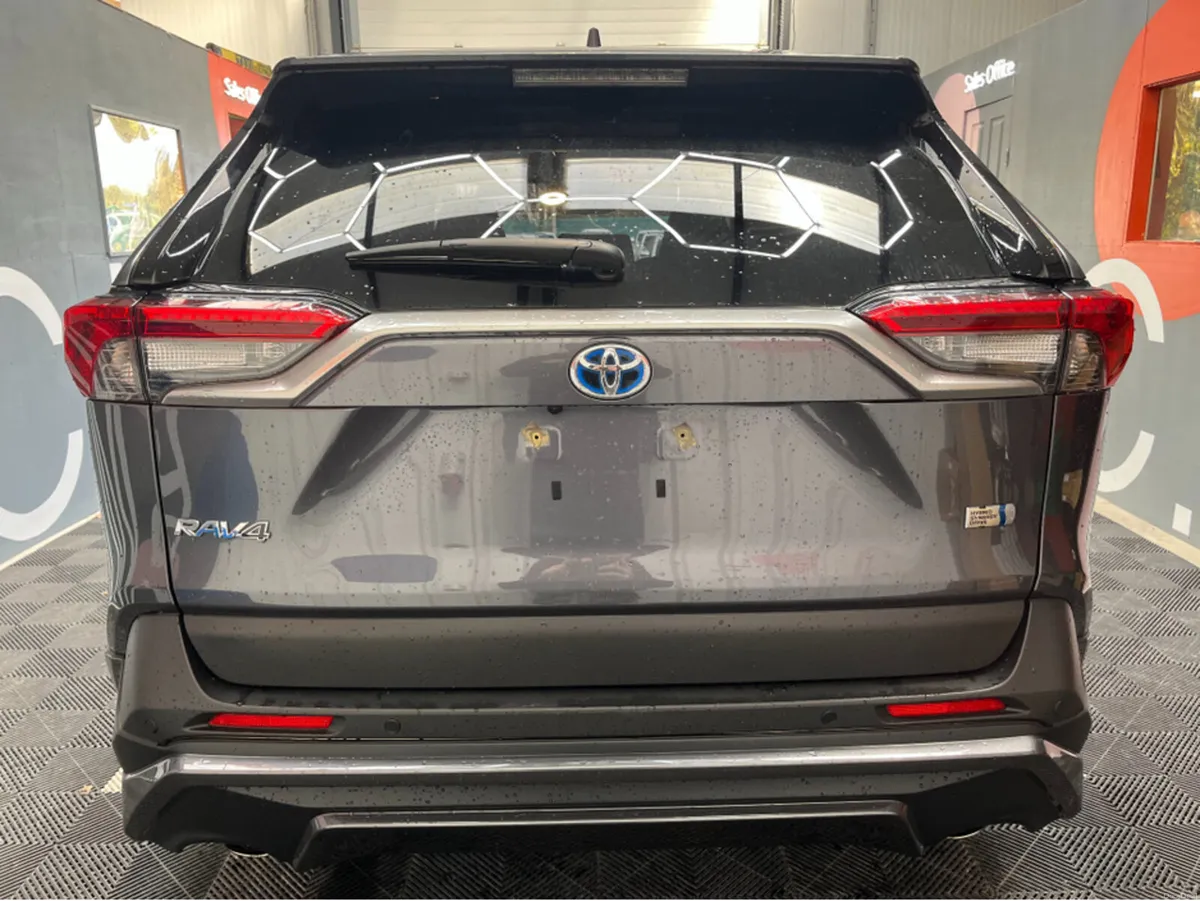Toyota RAV4 €44950 2024 TOYOTA RAV4 HYBRID G 2.5 A - Image 3