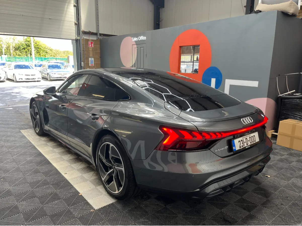Audi e-tron GT quattro €54950 2023 AUDI E-TRON GT - Image 4