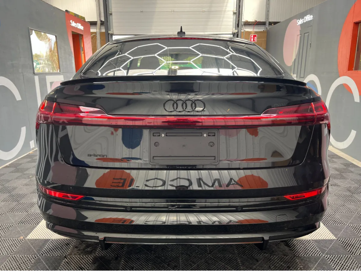 Audi e-tron €41950 2023 AUDI E-TRON SPORTBACK 55 Q - Image 3