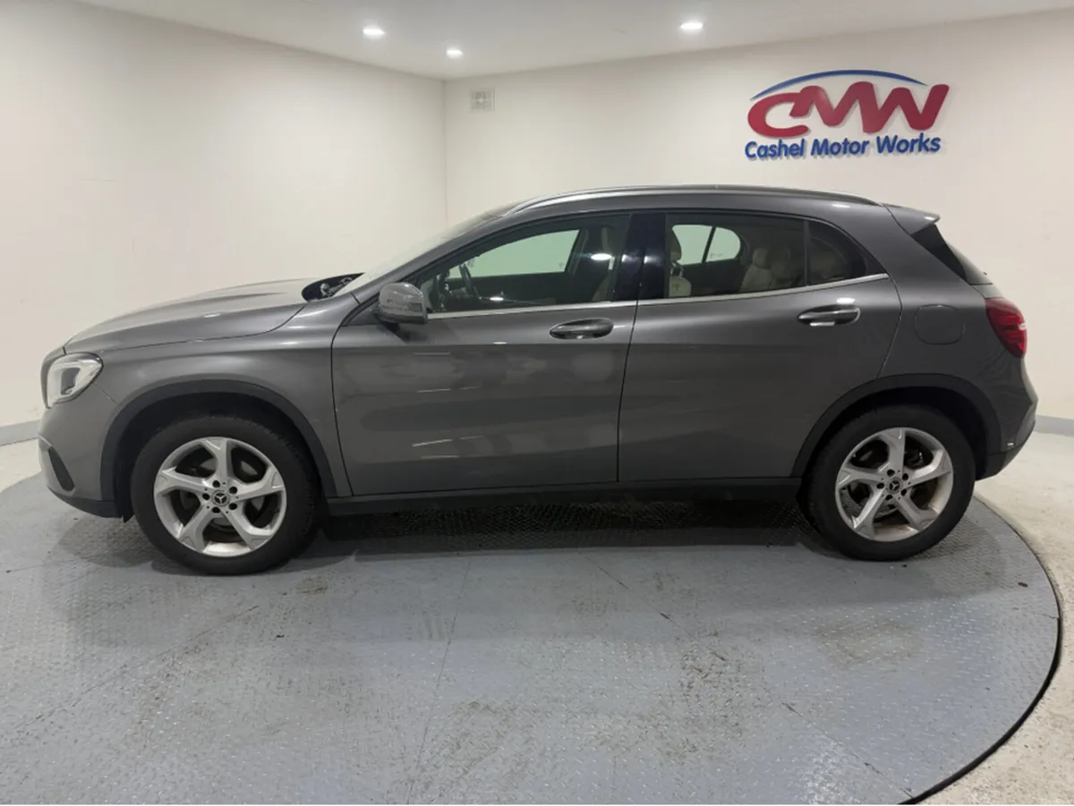 Mercedes-Benz GLA 180D URBAN 5DR AUTO**FULL LEATHE - Image 4