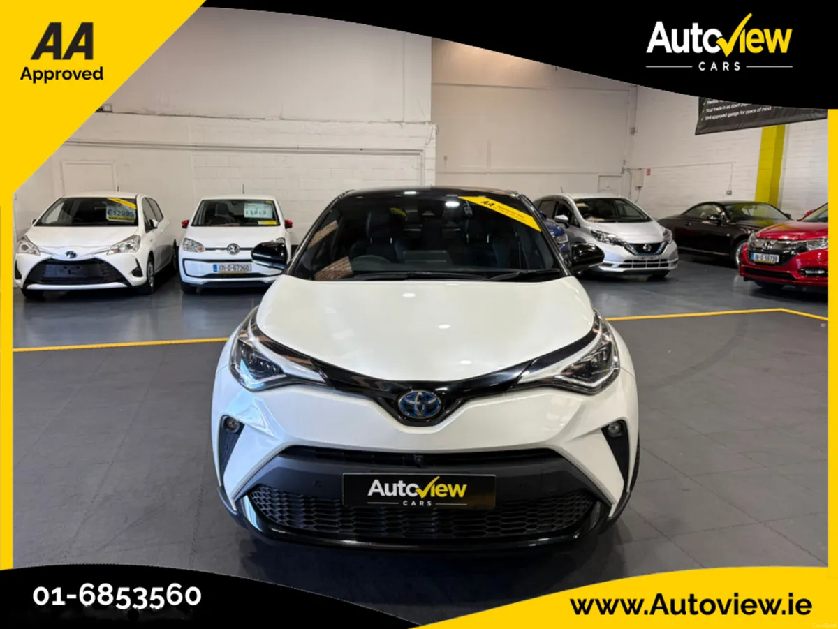 Toyota C-HR 1.8 Self-Charging Hybrid Automatic. AA - Image 3