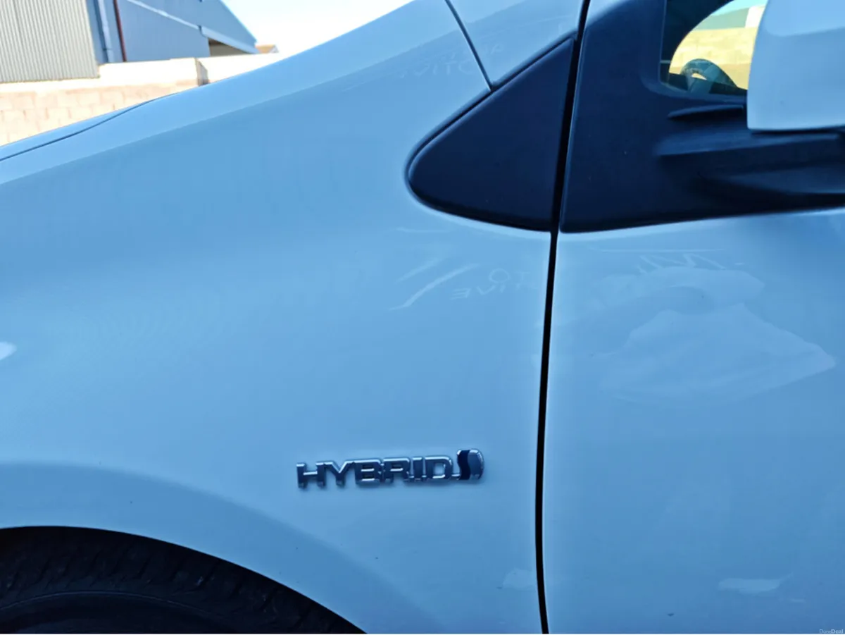 Toyota Aqua NHP10 172D35348 - Image 3