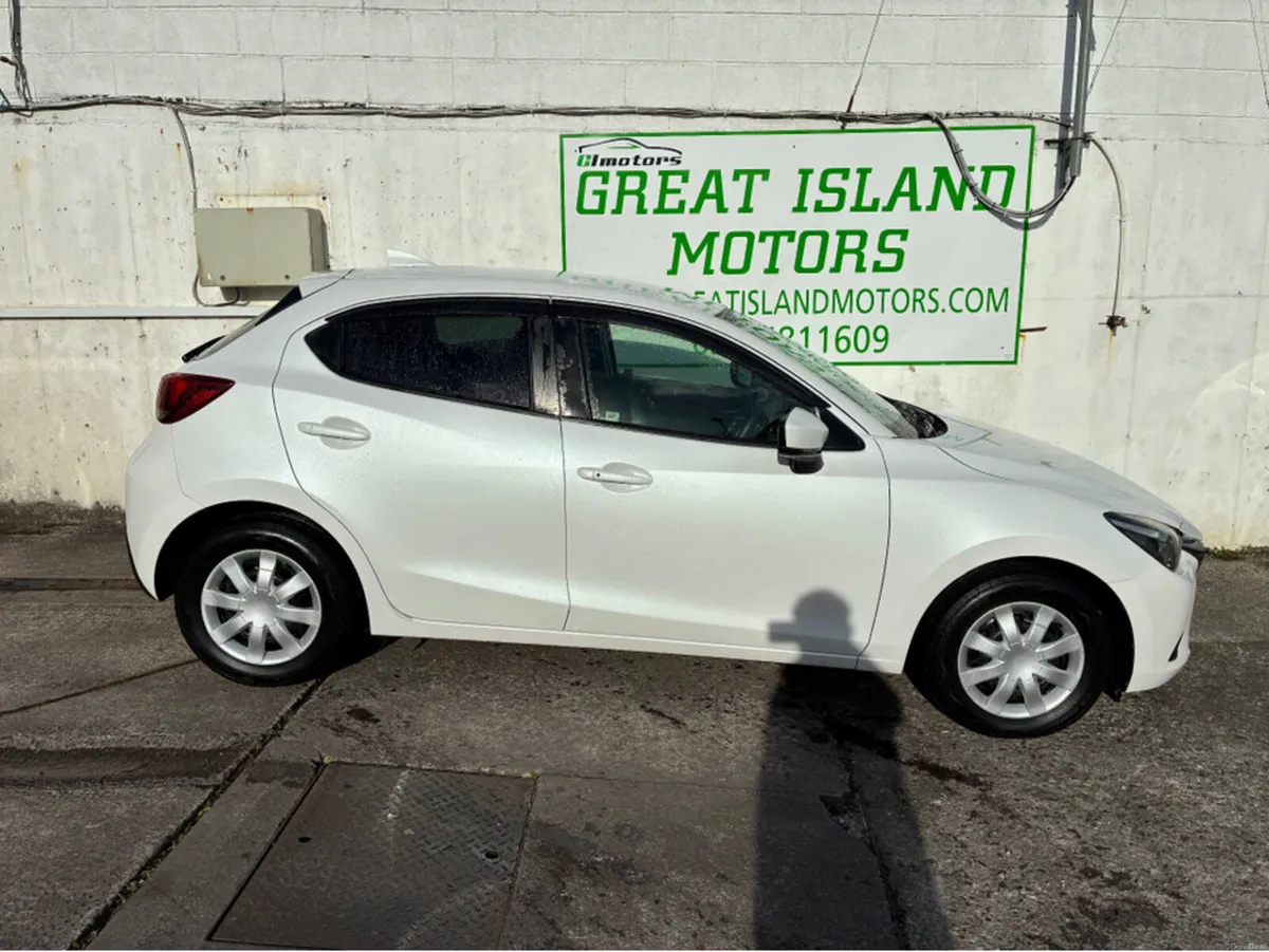 Mazda Demio 1.3 petrol automatic - Image 4