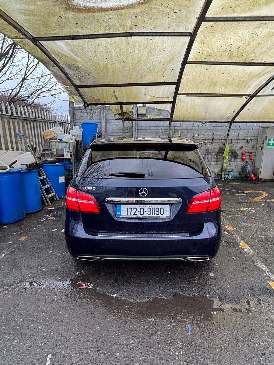 Mercedes-Benz B180 Petrol Auto (172) – High Spec - Image 4