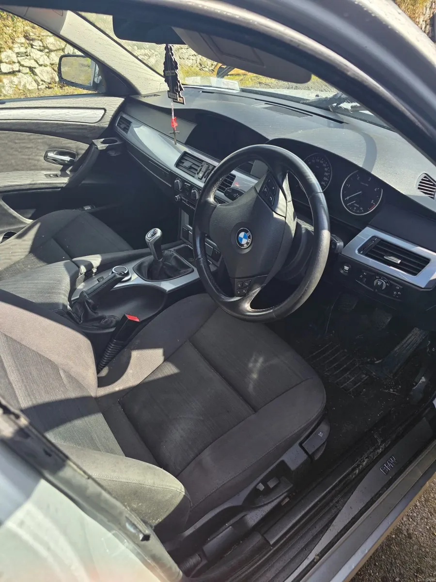 BMW 5-Series 2007 - Image 3