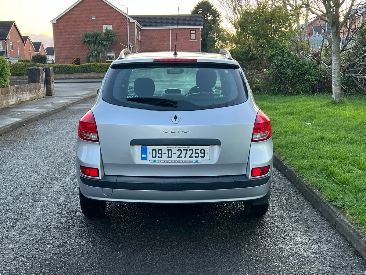 2009 Renault Clio 1.1 Petrol Driving Perfect - Image 4