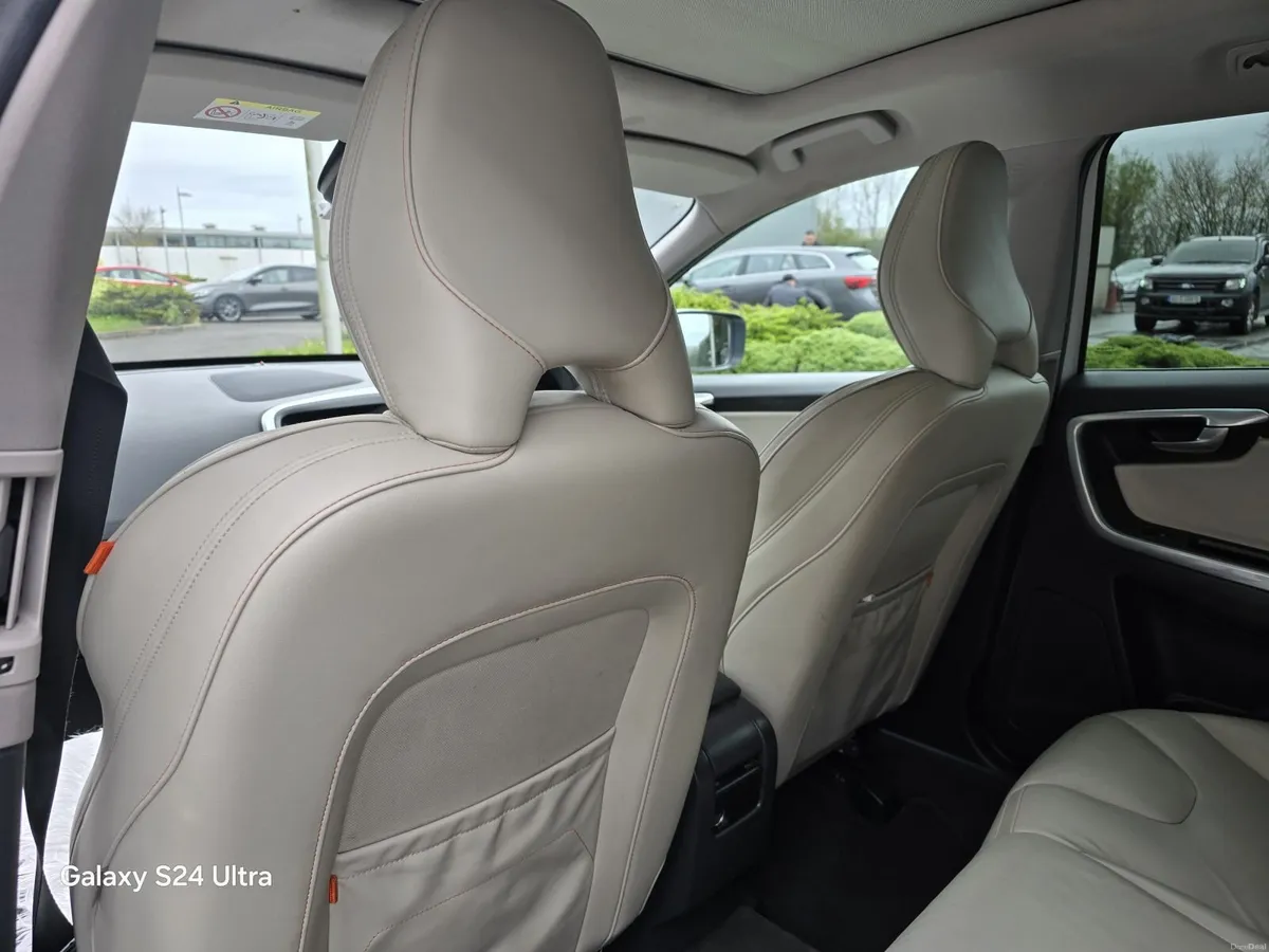 Volvo XC60 2015 - Image 3