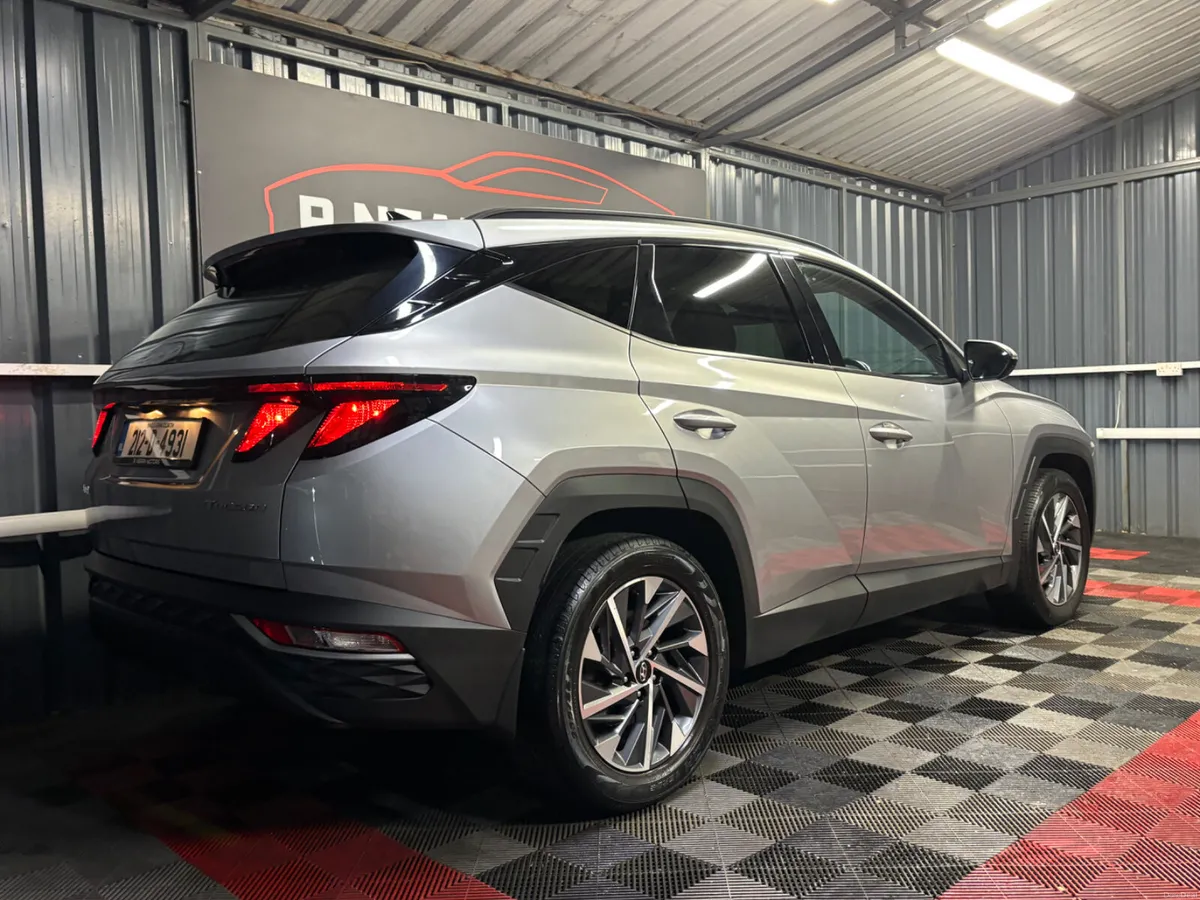 2021 212 Hyundai Tucson Diesel Executive Manual - Image 3