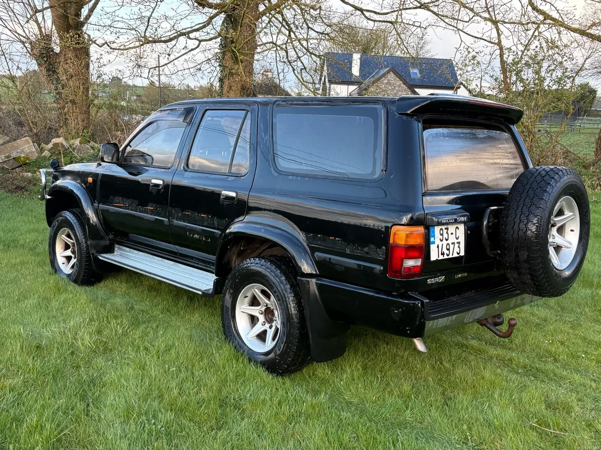 Toyota Hilux Surf 1993 SSR Widebody - Image 2