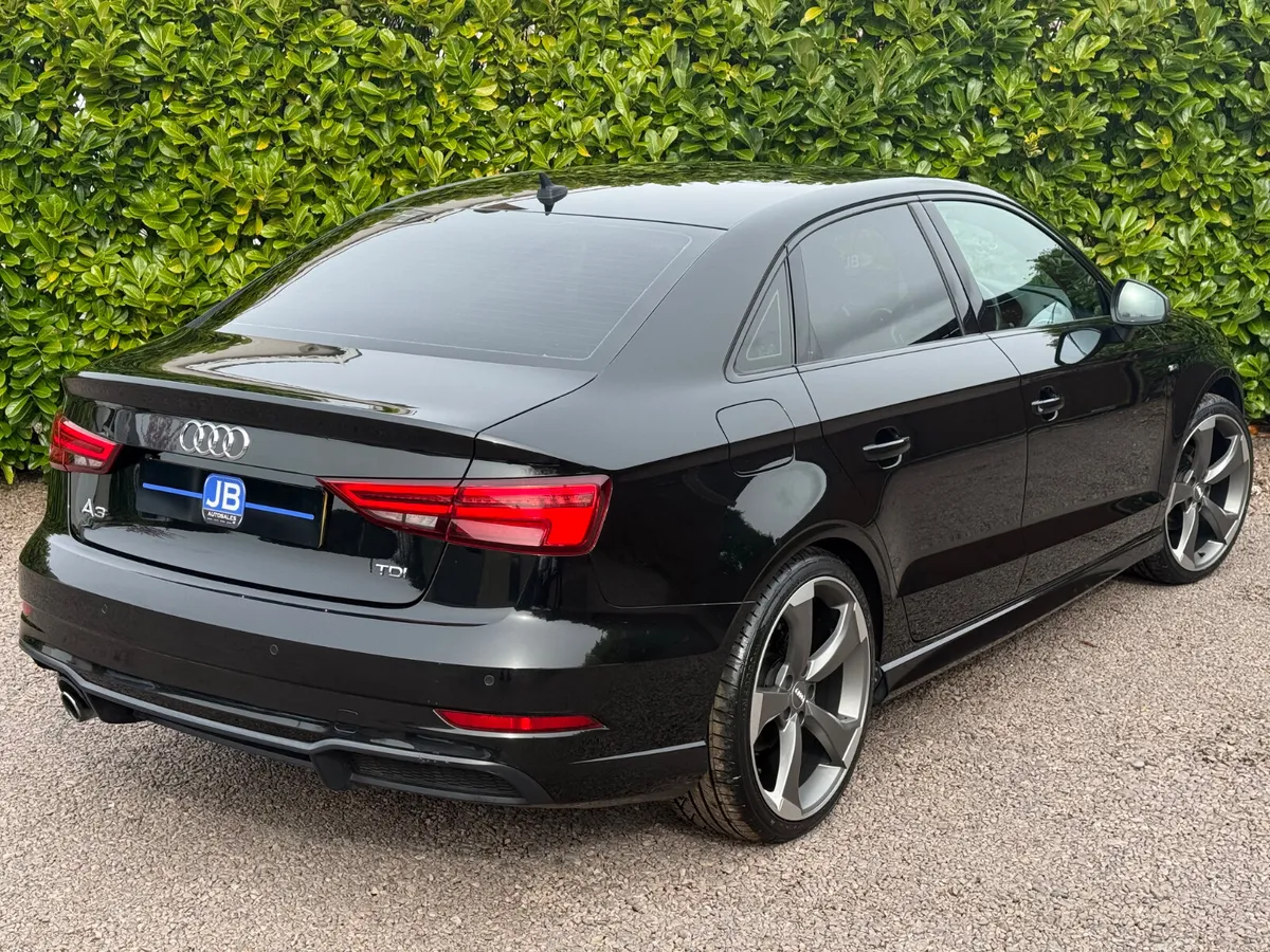 Audi A3 1.6 TDI S-Line Black Edition 2017 *Saloon* - Image 4