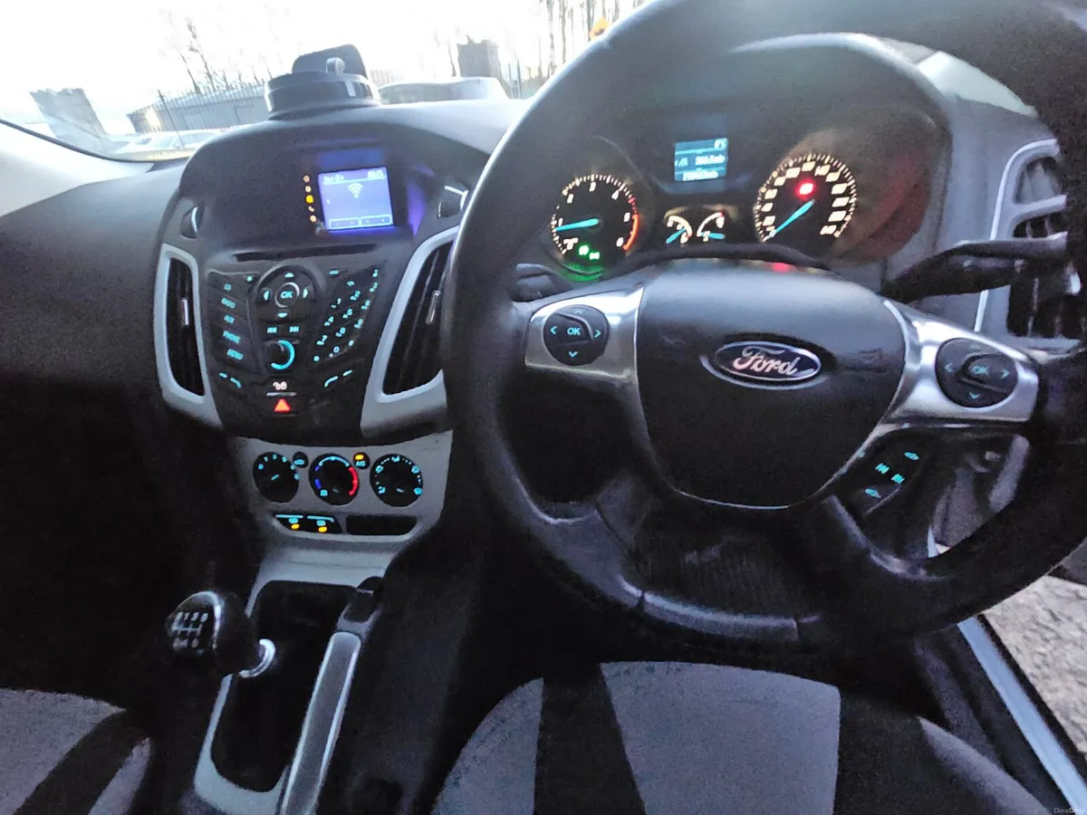 Ford Focus 2012 diesel nct&tax €2200 - Image 4