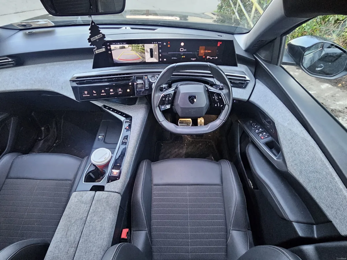 Peugeot 5008 2025 7 seats high spec hybrid €43900 - Image 4