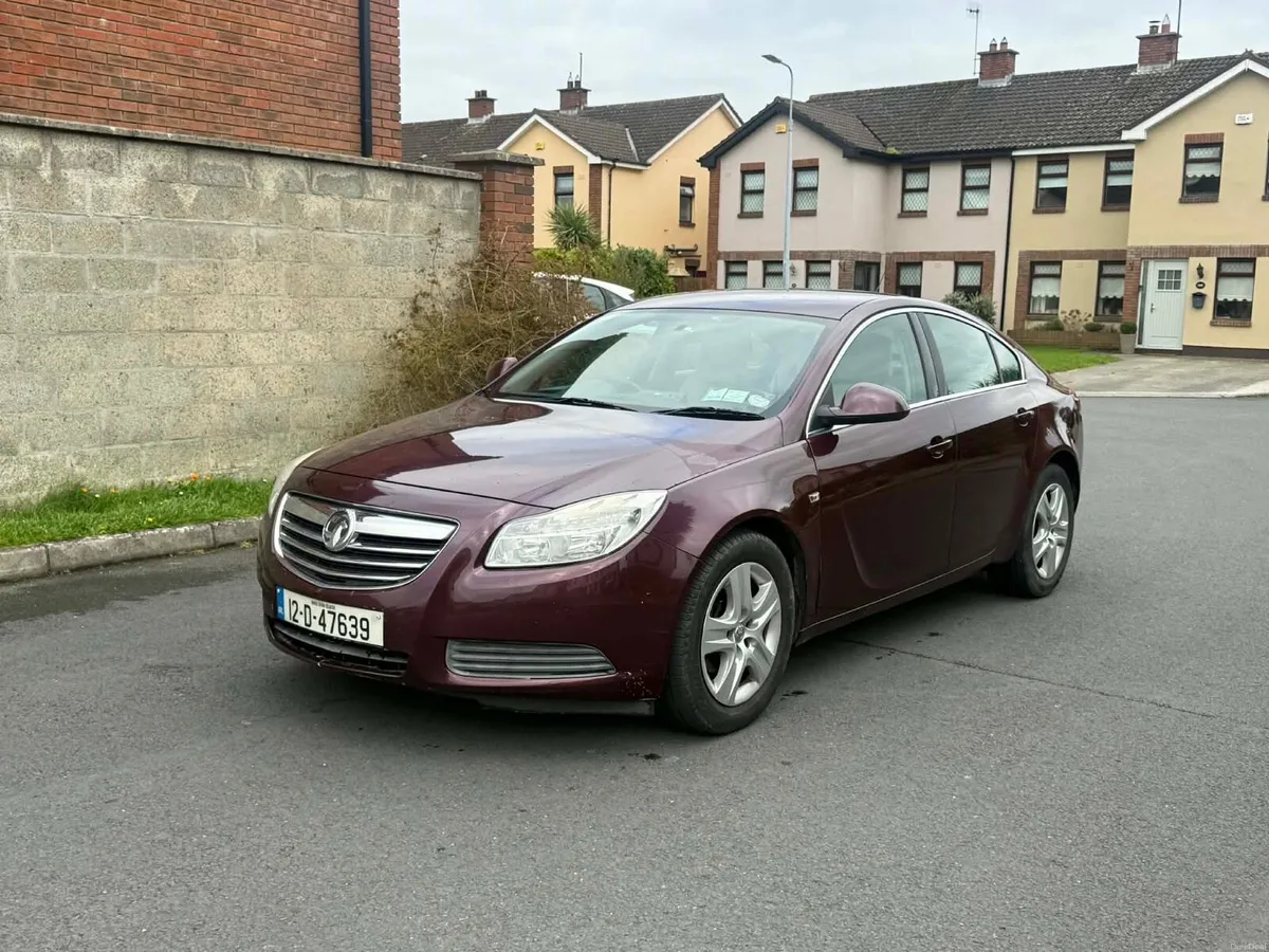 2012 opel insignia 1.4L petrol nct 01/27 tax 02/27 - Image 3